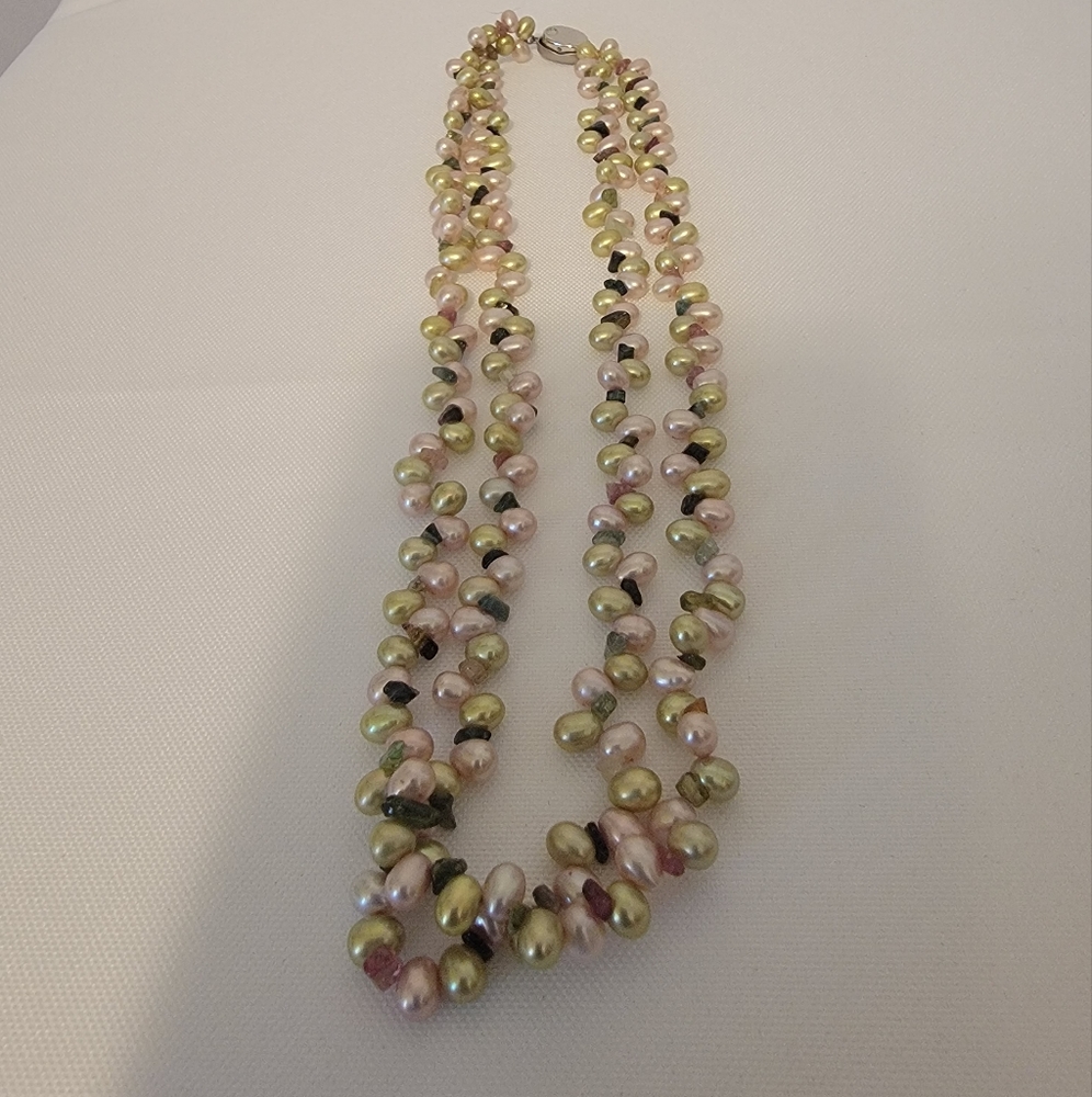 Pearl Necklace Multiple Color - image 2